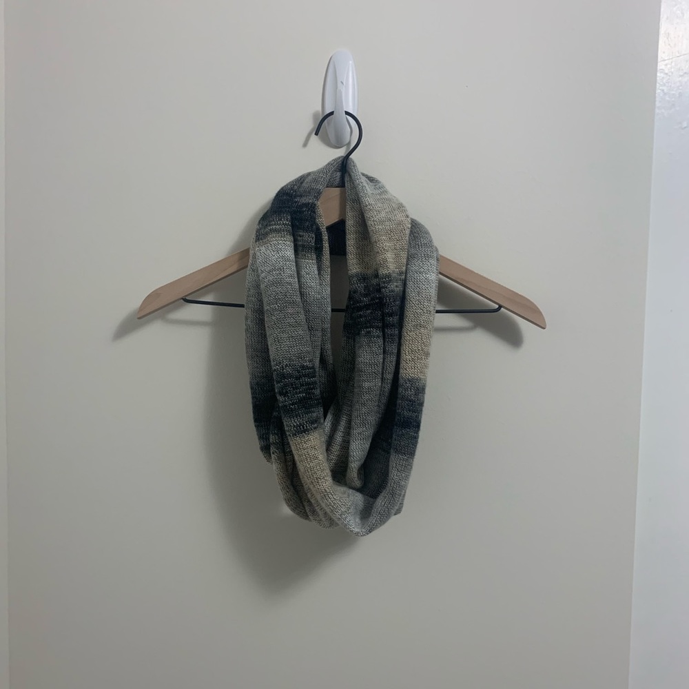 Multicolored infinity scarf